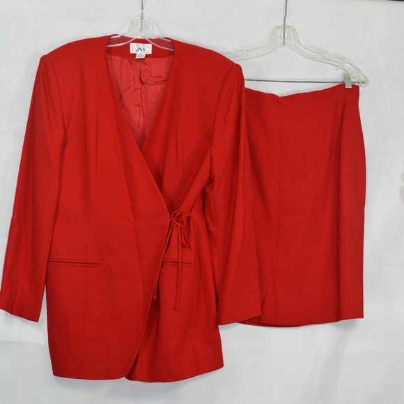 Red Skirt & Blazer Sz 14 JNY - Picture 1 of 8